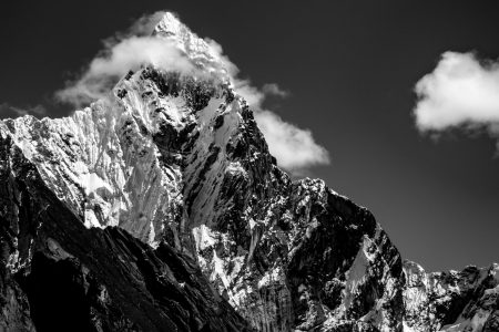 Trek & Climb: Huayhuash & Diablo Mudo – 8 Days